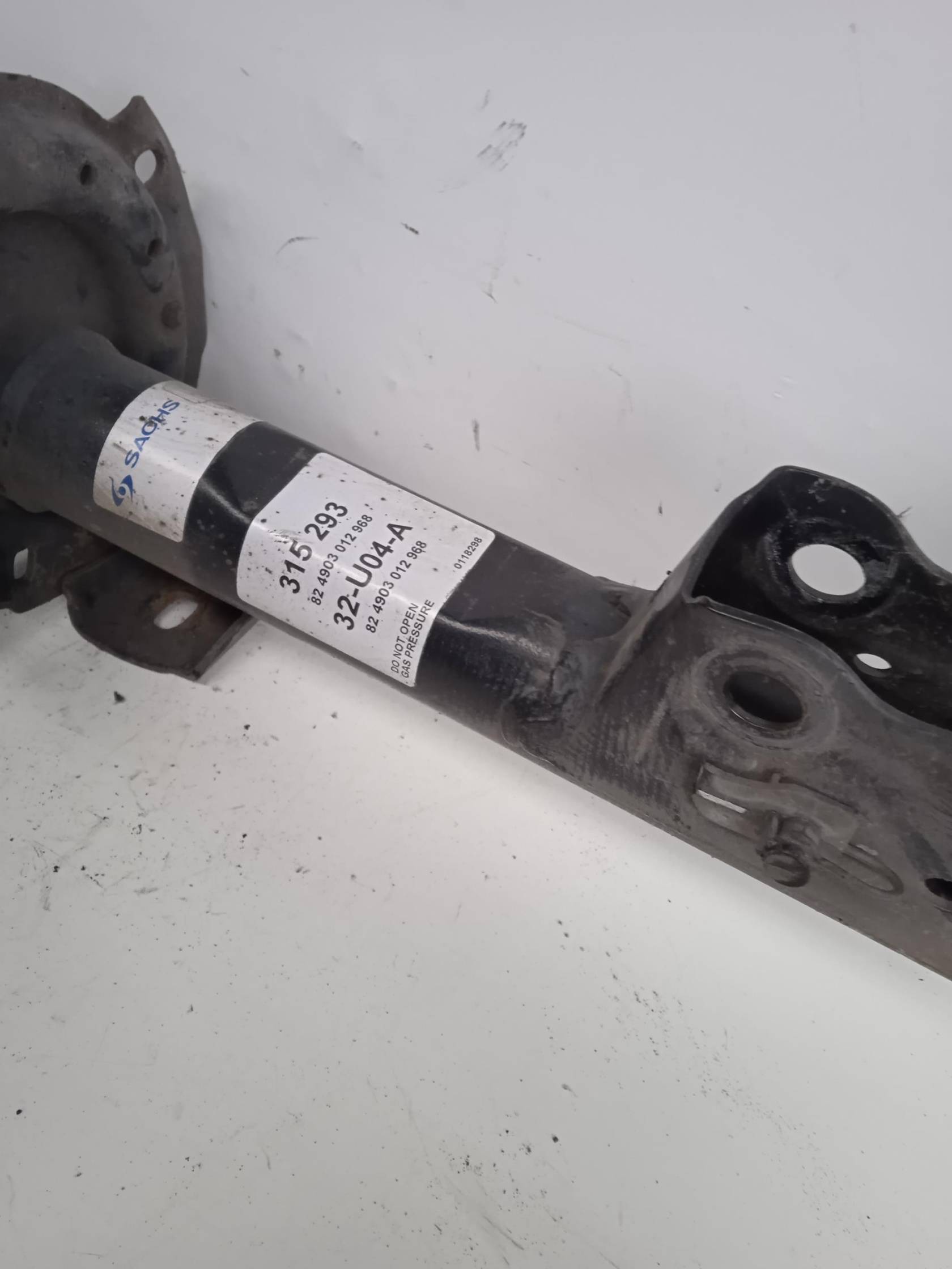 Ammortizzatore ant. dx.